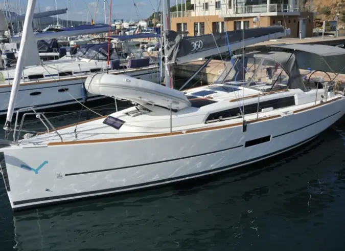 Dufour 360 GL - 3 cab. - Karibu - 2018.